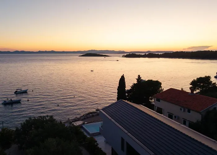 Beachfront Fux Eternity Pasman Zadar 빌라 *