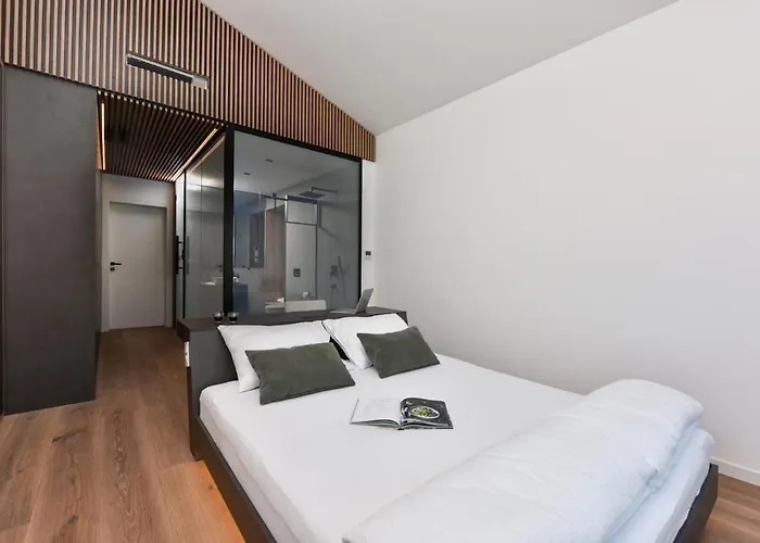 Beachfront Fux Eternity Pasman Zadar Вилла